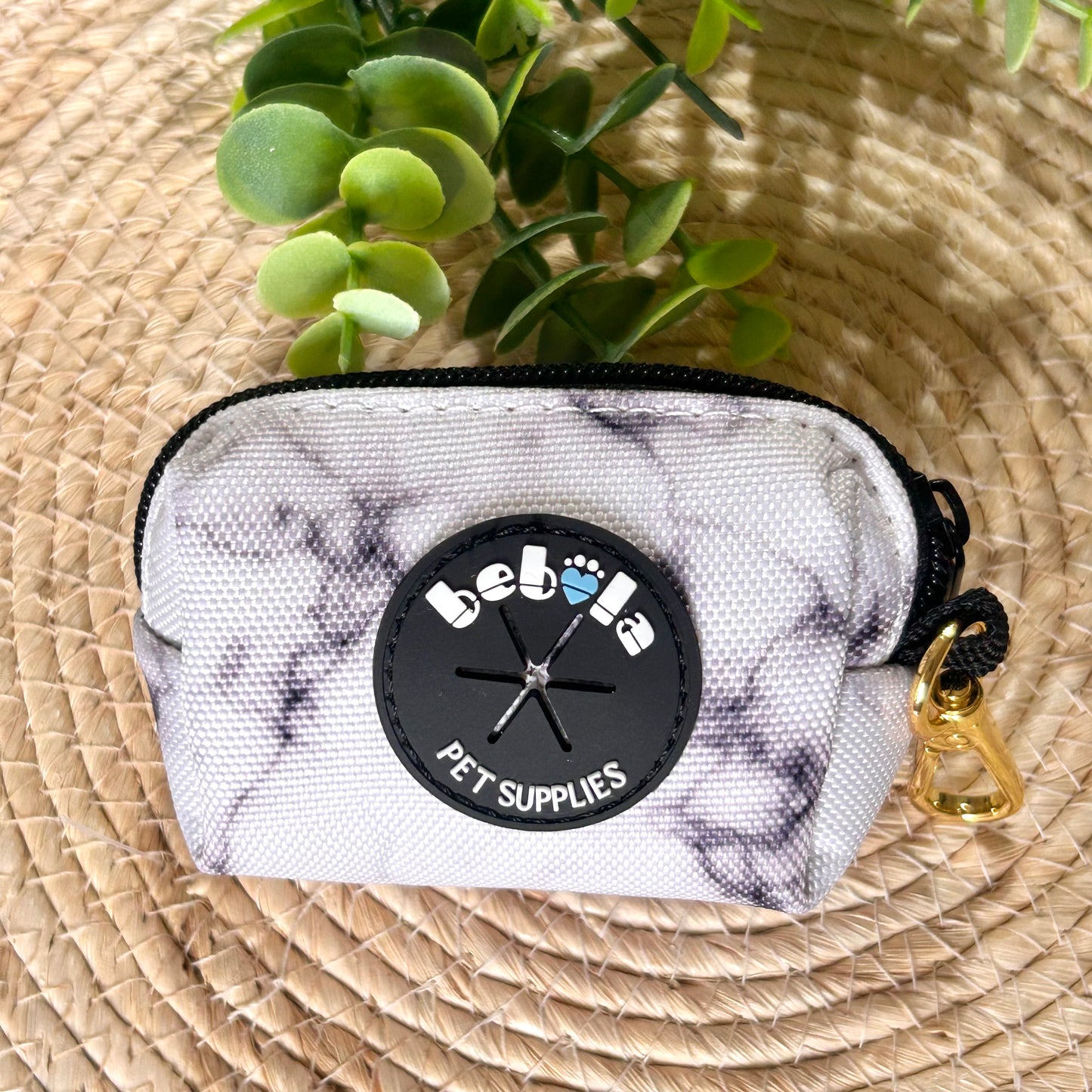 Porta sacchetti igienici per cani "Marble"– Eleganza e praticità sempre con te