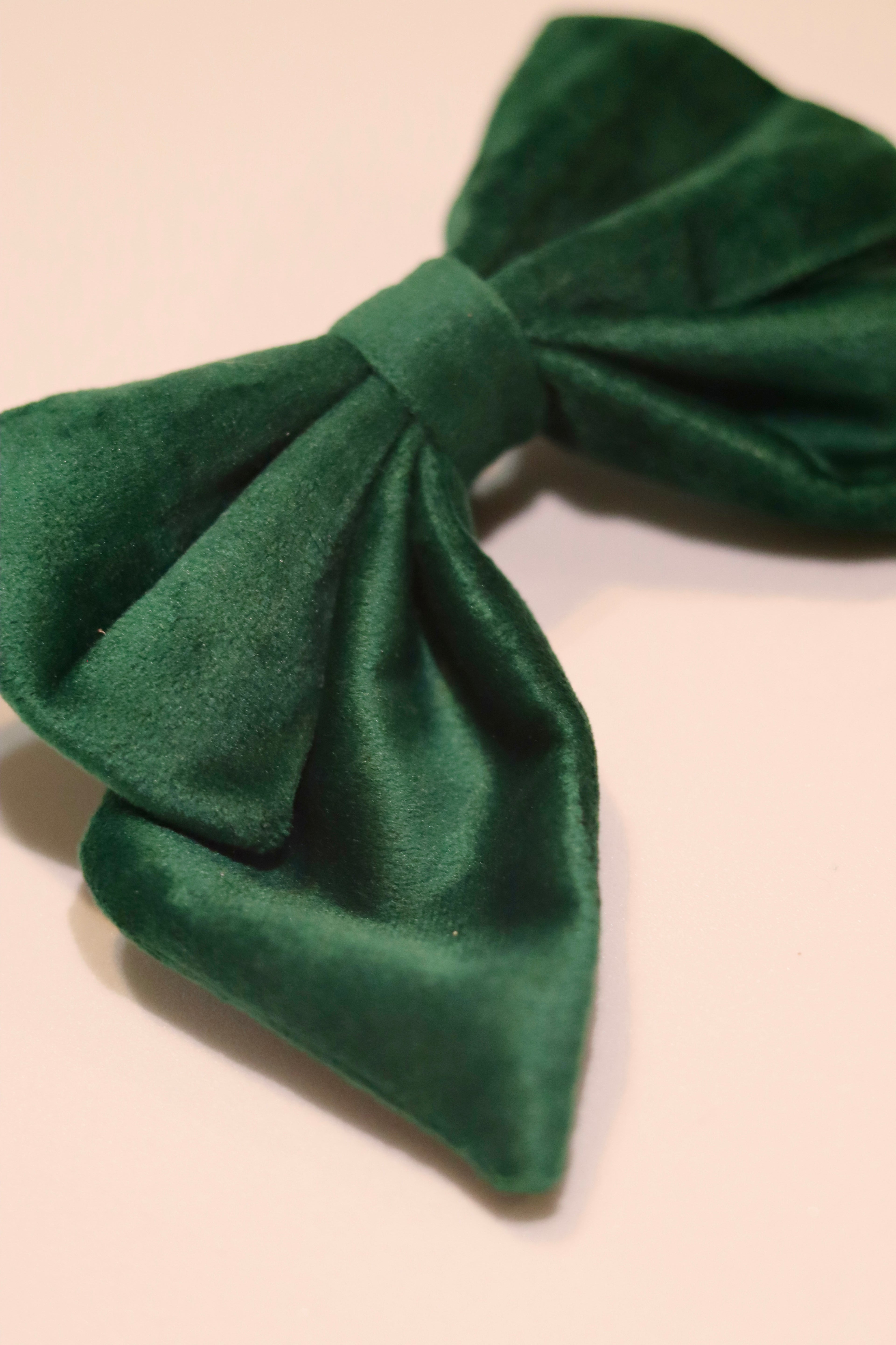 🎄 Combo Christmas Edition – Bandana + Collare Verde con Fiocco in velluto e Dettagli Oro | Bebola